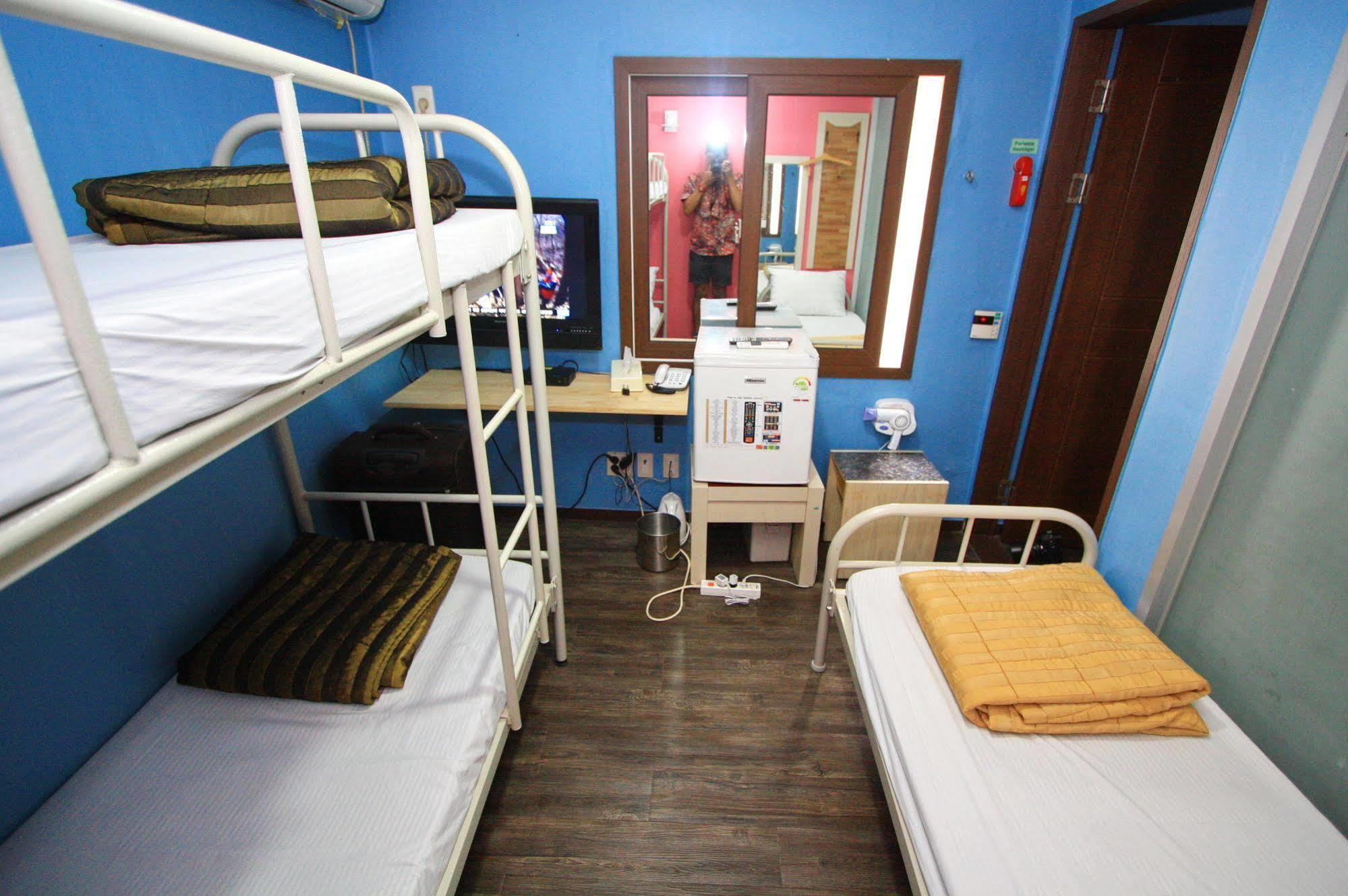 Hostel Backpacker Mr.sea